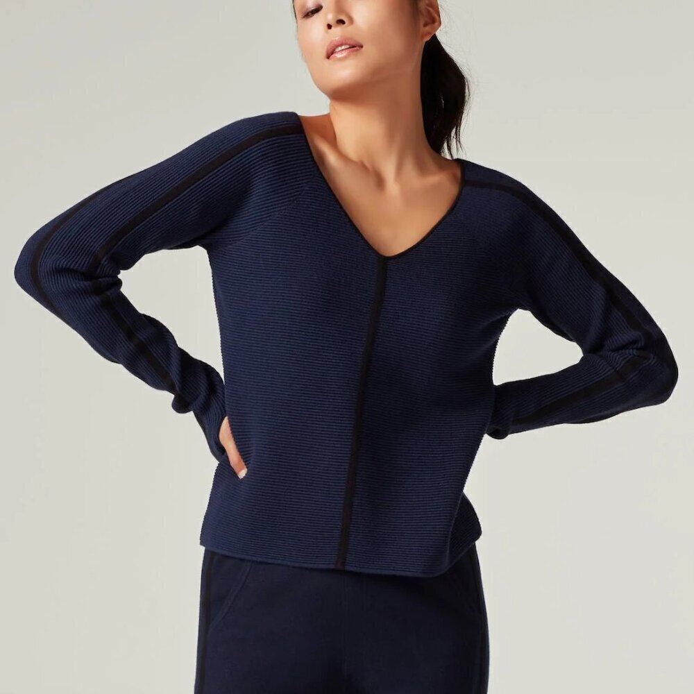 Blanc Noir Portola ribbed sweater top shirt navy blue black v-neck stretch Small
